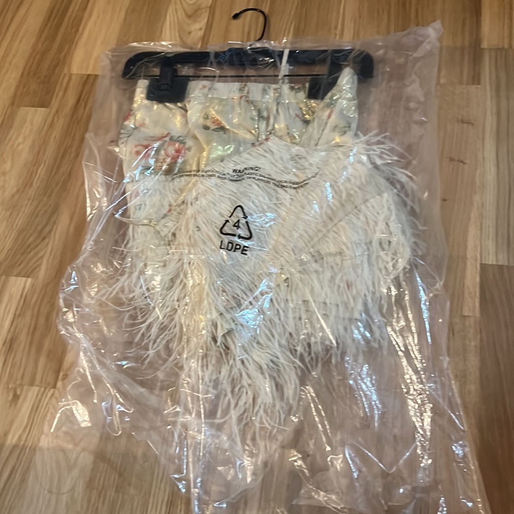 SET NWT Loveshackfancy Risha Mini Skirt and Dusty Crop Cami in golden fog - Picture 6 of 13